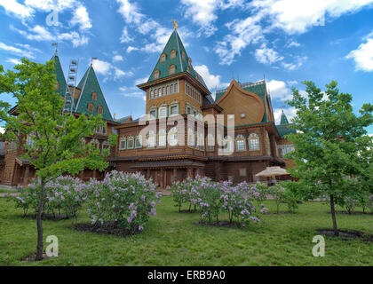 Große hölzerne Palast in Kolomenskoje Park in Moskau, Russland Stockfoto