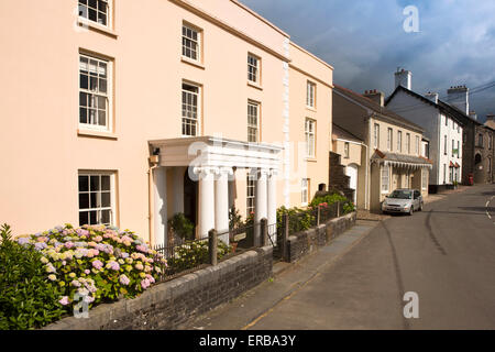 Wales, Carmarthenshire, Llangadog, Church Street Stockfoto