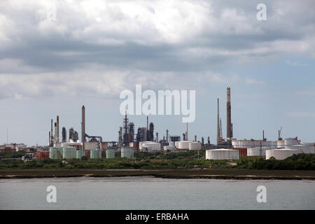 Fawley Raffinerie in der Nähe von Southampton in Großbritannien die größte Raffinerie Stockfoto