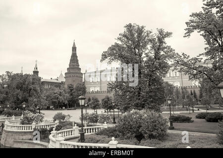 Moskau, Russland Ehrenwache am Grabmal des unbekannten Soldaten im Moskauer Kreml in der Nähe von Arsenal Eckturm Stockfoto