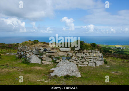 Abgeschottet Minenschacht auf Rosewall Hügel in der Nähe von St. Ives, Cornwall Stockfoto