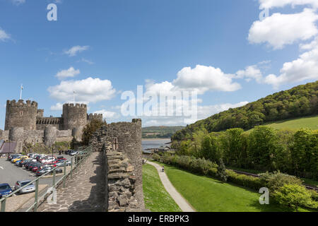 Conwy Castle von der Stadtmauer Stockfoto