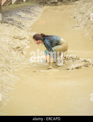 Viel Spaß bei der Midlands Tough Mudder Veranstaltung, Boughton House, Kettering, 31. Mai 2015. Stockfoto