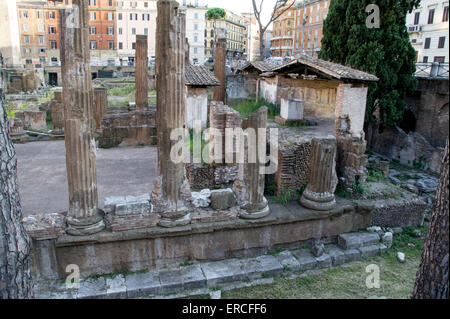 Largo di Torre Argentina, in erster Linie den Tempel, um Juturna. Stockfoto