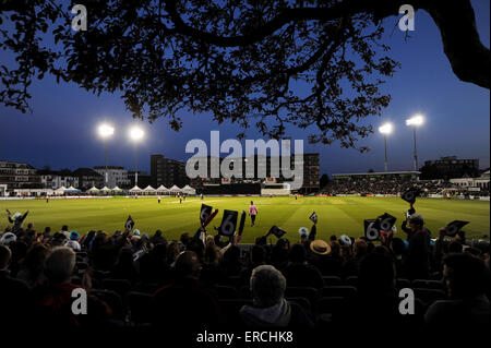 Flutlicht T20 Blast Cricket Match zwischen Sussex Sharks und Middlesex im Hove County Ground at Night UK Stockfoto