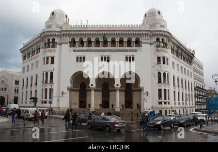 alte Post im Zentrum von Algier Stockfoto