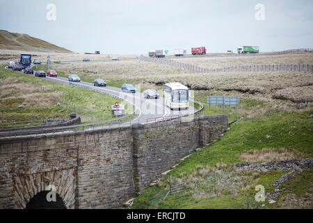 A628 Woodhead Pass Manchester mit Barnsley und Sheffield und die Autobahn M1 verbindet. An der Grenze von Barnsley mit Bild Stockfoto