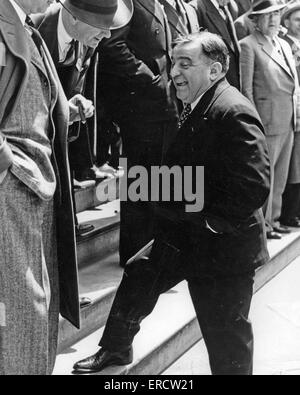 FIORELLO H. LaGuardia (1882-1947), US-amerikanischer Politiker als Bürgermeister von New York bei einem Treffen der American Bürgermeister über 1940. Foto L Aigner Stockfoto