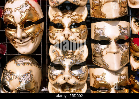 Italien, Venedig, Karnevalsmasken aus nächster Nähe Stockfoto
