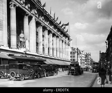 Außenansicht des Selfridges speichern in der Oxford Street, central London. 2. Oktober 1934. Stockfoto