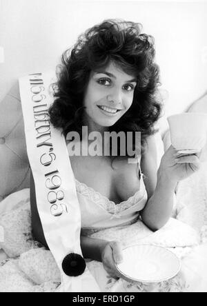 Maria Stevens, Schönheitskönigin, amtierende Miss Aston Villa und frisch gekrönte Miss Liberty 1985 ihren 22. Titel, Bild 7. September 1985. Stockfoto