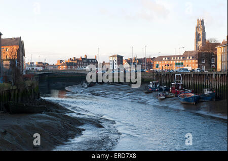 Ebbe im Hafen von Boston, England Stockfoto