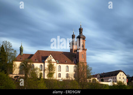 Sonnenuntergang im Kloster Sankt Peter, Deutschland. Schwarzwald. Stockfoto