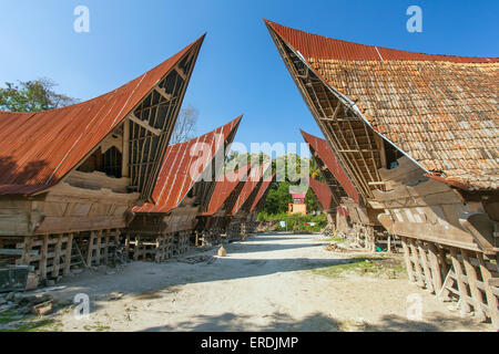 Batak Häuser auf der Insel Samosir, Lake Toba, Indonesien, Nord-Sumatra, Stockfoto