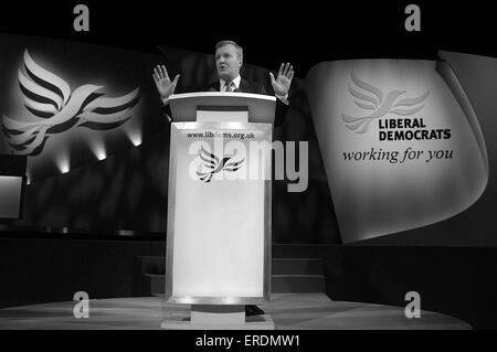 Charles Kennedy Liberaldemokratische Partei Konferenz, Brighton, Großbritannien 25 Sep 2003 Bild von James Boardman Stockfoto