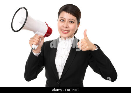 Geschäftsfrau mit einem Megaphon sprechen Stockfoto