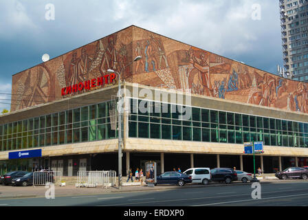 Oktyabr Kino, Baujahr 1965, Novy Arbat, neue Arbat Avenue, Moskau, Zentralrussland, Europa Stockfoto