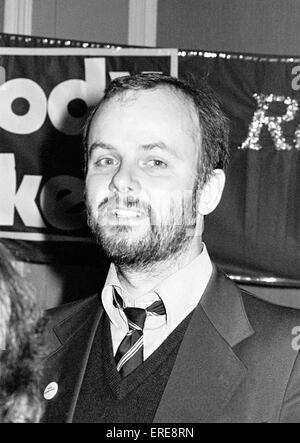 Britischer DJ John Peel, OBE (1939-2004) in der Melody Maker Umfrage Preisverleihung in London im Jahr 1979. Richtiger Name John Ravenscroft. Stockfoto