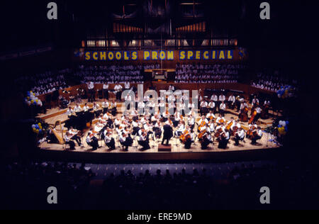 Jugendorchester Durchführung Schulen Prom Stockfoto