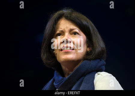 Pippa Harris Produzent "Rufen Sie die Hebamme" Diskussion auf der Bühne Hay Festival 2015 Stockfoto