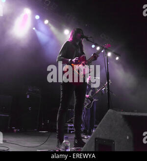 Kriegsbemalung, amerikanischer experimenteller Kunst-Rock-Gruppe bei der ABC-O2-Bühne auf dem "Hirsch und Dolch" Indie-Rock-Festival, Stockfoto