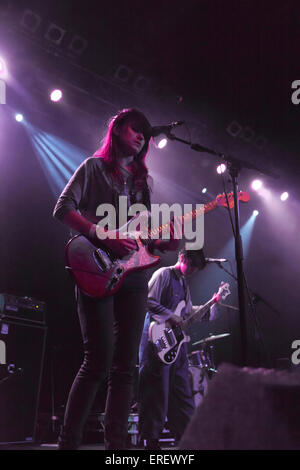 Kriegsbemalung, amerikanischer experimenteller Kunst-Rock-Gruppe bei der ABC-O2-Bühne auf dem "Hirsch und Dolch" Indie-Rock-Festival, Stockfoto