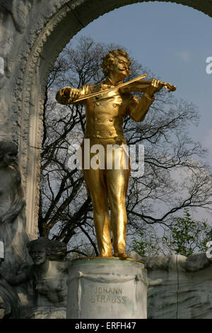 Johann Strauss II - Mahnmal für die österreichischen Komponist, Dirigent und Violinist im Stadtpark, Wien, Österreich. 25 Oktober Stockfoto