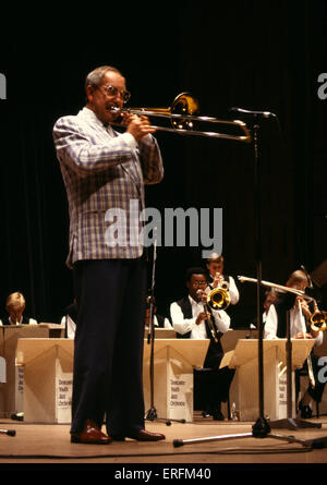 Don Lusher - Porträt der britischen jazz-Posaunist, erklingt in der Royal Albert Hall, London, 1982. 6. November 1923 - 5. Juli 2006. Am besten bekannt für seine Zusammenarbeit mit der Ted Heath Jazz Band. Stockfoto