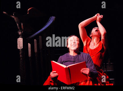 Jane Eyre in den Trafalgar Studios, der Botschafter, London, UK. Basierend auf klassischen Roman von Charlotte Brontë. Mai 2006. Stockfoto