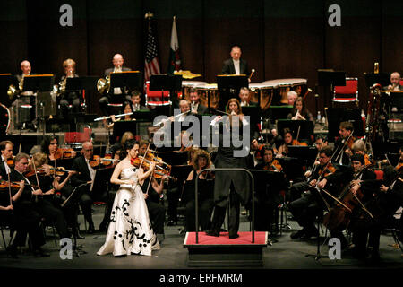 Joan Kwuon - Porträt des amerikanischen Geigers mit dem BBC National Orchestra of Wales, in den USA. Stockfoto