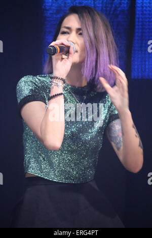 Metro Radio Weihnachten 2014 Live mit: Neon Dschungel wo: Newcastle, United Kingdom bei: 28. November 2014 Credit: WENN.com Stockfoto