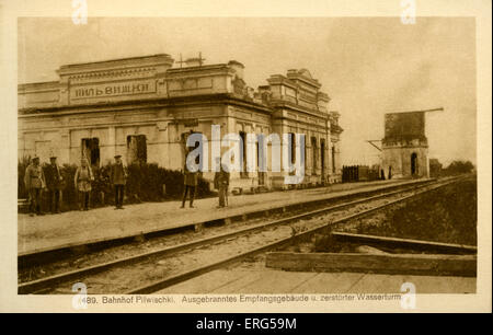 Am östlichen Front Städte unter deutscher Besatzung Weltkrieg. Foto entnommen, Bahnhof zeigt an "Pilwischki" (Pilviškiai) Stockfoto