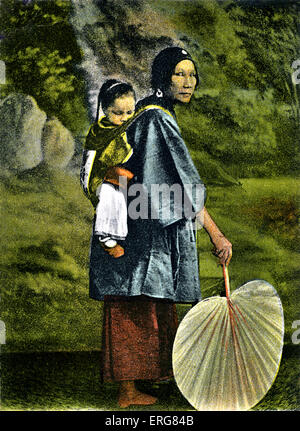 Chinesische Krankenschwester mit Kind - 1913, Hongkong.  Bildunterschrift: "dieses Bild zeigt, wie die chinesische Krankenschwester trägt ein Kind durch Anschlagen Stockfoto