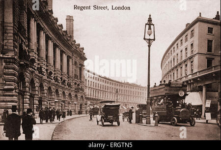 London - Regent Street mit frühen Straßenbahnen, Autos. In den frühen 1900er Jahren. Fußgänger. Top-Hats. Stockfoto