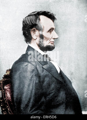 Abraham Lincoln - Porträt im Profil. Foto von der 16. Präsident der Vereinigten Staaten im Jahre 1864 übernommen, ein Jahr, bevor er ermordet wurde. 12. Februar 1809 – 15. April 1865. Farbausführung Version. Stockfoto