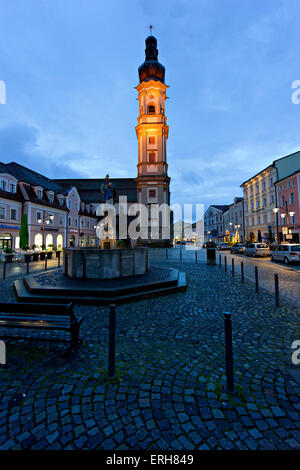 Turm der Wallfahrtskirche des Heiligen Grabes, Maria Himmelfahrt, Deggendorf, Niederbayern, Deutschland, Europa. Stockfoto