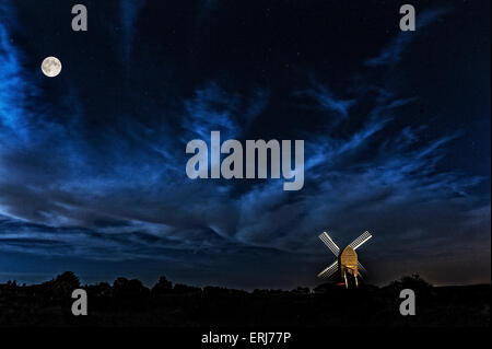 SuperMoon Fotografie am Brill Windmühle Oxfordshire UK Stockfoto