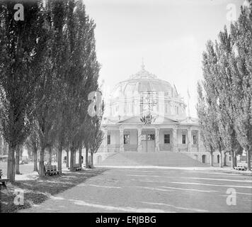 Antike 1900 Foto, erste Salt Palace (1899 – 1910), Salt Lake City, Utah. Die ursprüngliche historische Salt Palace entstand 1899 unter der Leitung von Richard K.A. Kletting, Architekt, und im Besitz von John Franklin Heath. Es stand auf 900 Süden, zwischen State Street und Main Street in Salt Lake City. Die ursprüngliche Salt Palace enthielt einen Tanzsaal, ein Theater und eine Rennstrecke. Es wurde am 29. August 1910, durch einen Brand zerstört und wurde durch die majestätischen Halle ersetzt. Stockfoto