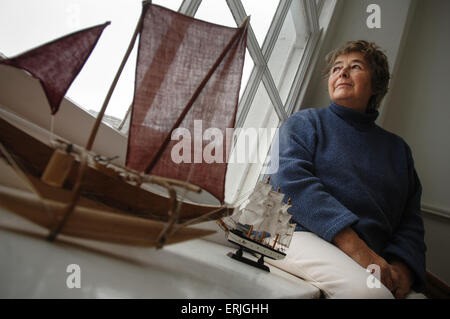 Clare Crowhurst Witwe von Donald Crowhurst der berüchtigten "lone Sailor" zu Hause in Seaton, Devon. Stockfoto