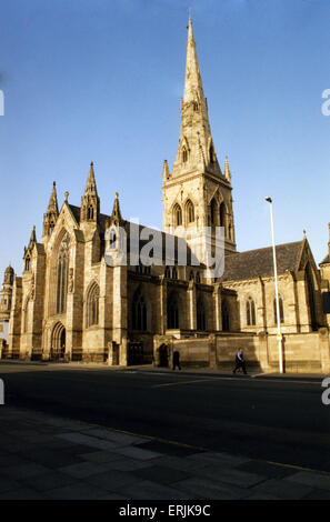 Kathedrale von Salford, Manchester. 21. Januar 1992. Die Cathedral Church of St. John der Evangelist, normalerweise bekannt als Salford Kathedrale, ist eine römisch-katholische Kathedrale in der Stadt von Salford, Greater Manchester, England. Stockfoto