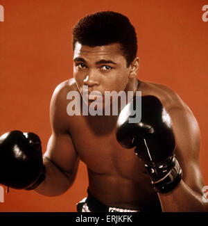 Muhammad Ali Alias Cassius Clay Boxer Foto-Shooting. Ca. 1966 Stockfoto