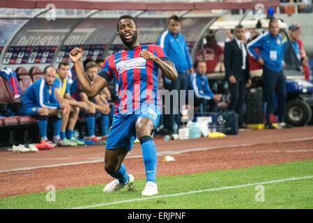 31. Mai 2015: Fernando Varela #33 von FCSB während der Cupa Romaniei Timisoreana 2014-2015 Finale (Rumänien Timisoreana Pokalfinale) Spiel zwischen FC Universitatea Cluj ROU und FC Steaua Bukarest ROU in National Arena, Bukarest, Rumänien ROU. Foto: Catalin Soare Stockfoto