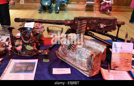 WWII Browning.30 Kaliber Maschinengewehr und Munition auf Ausstellung in Derry, Londonderry, nördlichen Irelnd. Stockfoto