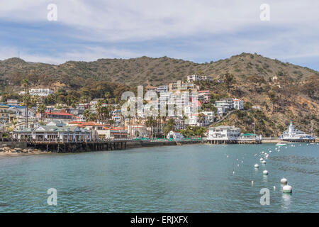 Avalon und Avalon Hafen auf Catalina Island Stockfoto