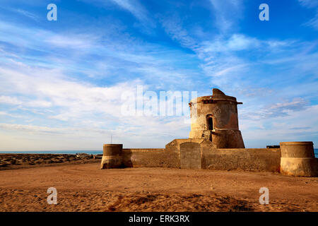 Cabo de Gata in Almeria Turm Torreon in San Miguel Beach in Spanien Stockfoto