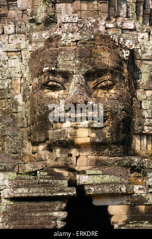 Siegestor, Ostseite von Angkor Thom, Avalokiteśvara Gesicht Turm, Provinz Siem Reap, Kambodscha Stockfoto