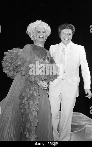 Danny La Rue im Teatro Coventry 8. April 1978. Stockfoto