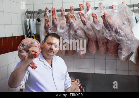 Klassische traditionelle Metzger shop Verkauf Qualität Frischfleisch im Zentrum von London Stockfoto