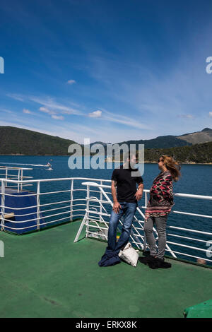 Die interisland Fähre unterwegs von Picton nach Wellington in Neuseeland. Stockfoto