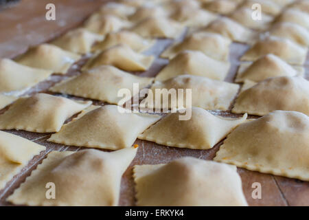 Italien kochen: handgemachte Ravioli Stockfoto